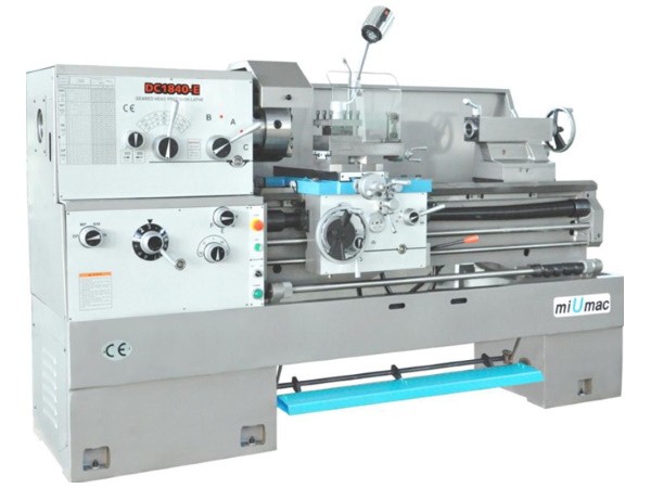 Токарно винторезный станок dc1840-e, miumac Токарно винторезный станок dc1840-e, miumac